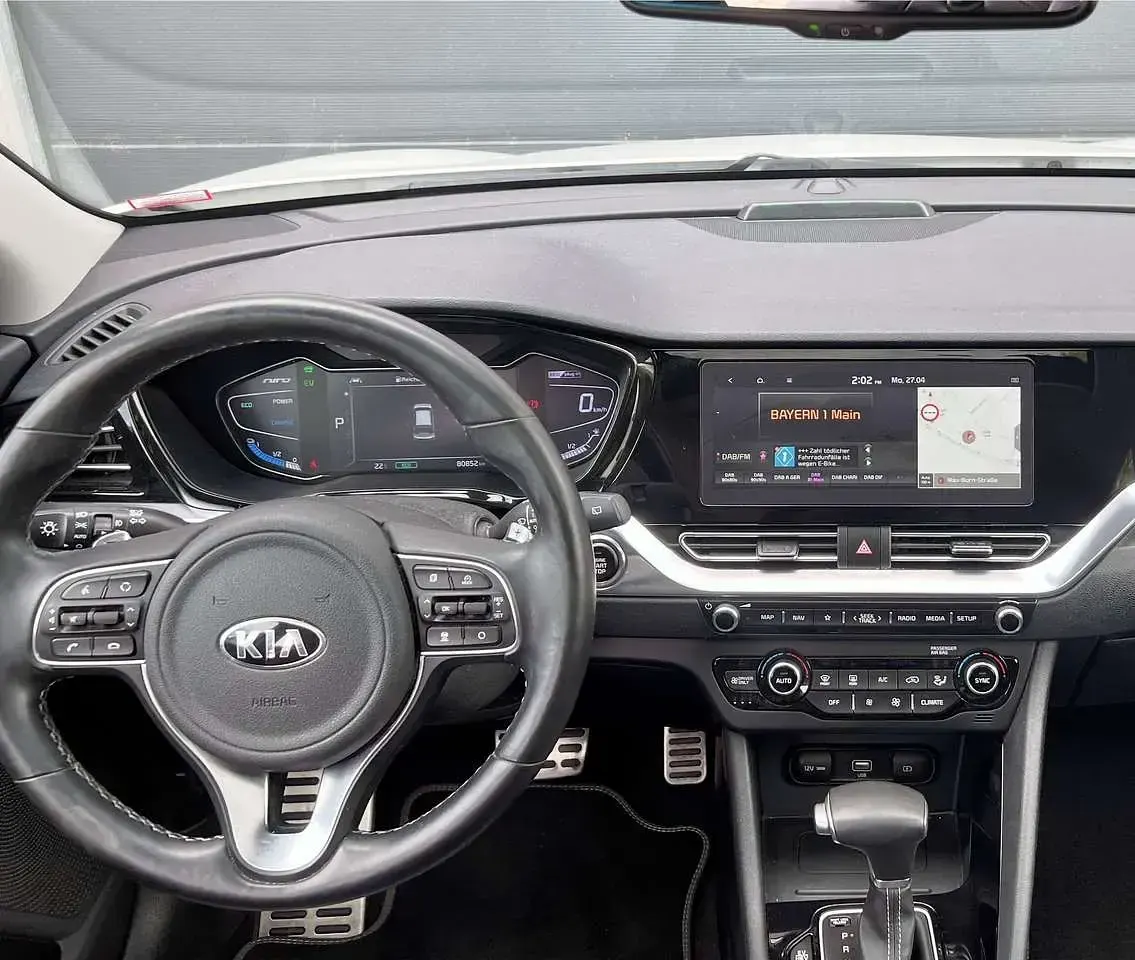 Gebraucht Kia Niro Spirit 105 PS (77 kW) 2020 (ud) schneeweiss SUV