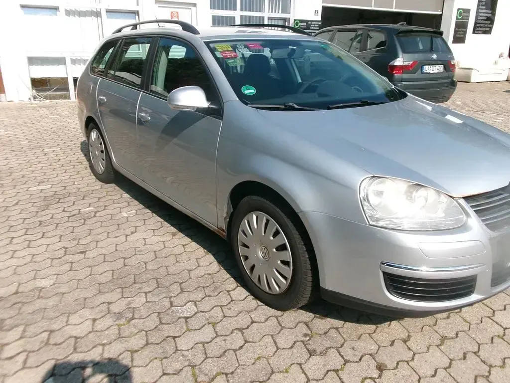 Gebraucht VW Golf V Trendline 105 PS (77 kW) 2008 Silber Kombi