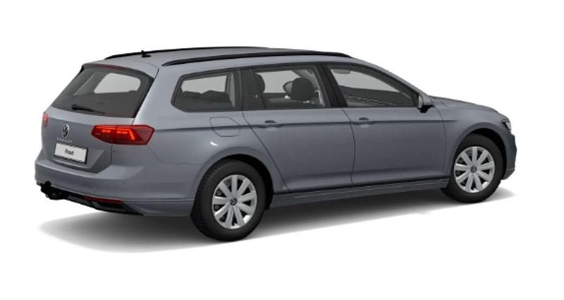 Gebraucht VW Passat Basis 122 PS (89 kW) 2023 Grau Kombi