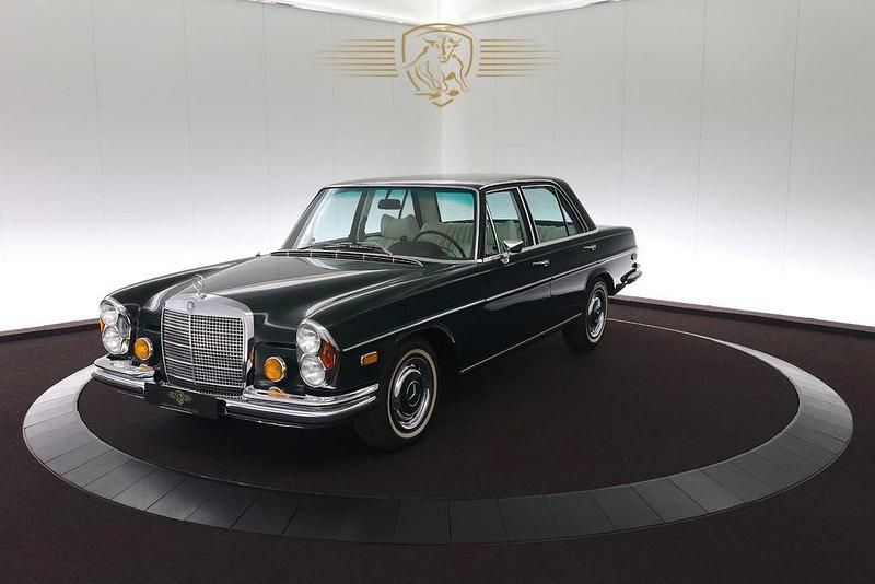 Gebraucht Mercedes 280 190 PS (139 kW) 1971 Grün Limousine