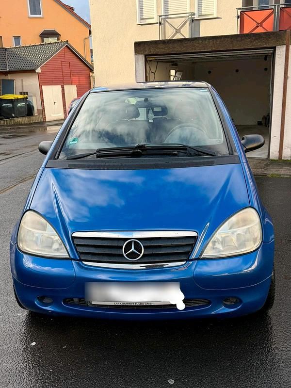 Andere farben Gebraucht 2000 Mercedes A140 Classic Kleinwagen | 550 € - Bild 1/4
