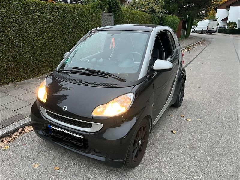 Gebraucht Smart ForTwo Coupé 71 PS (52 kW) 2011 Schwarz Coupé
