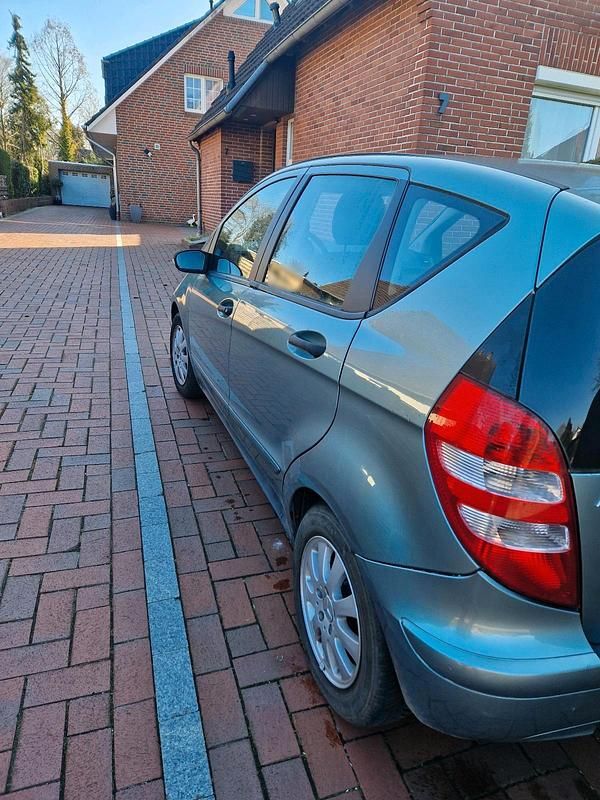 Gebraucht Mercedes A150 95 PS (69 kW) 2005 Andere farben Kleinwagen
