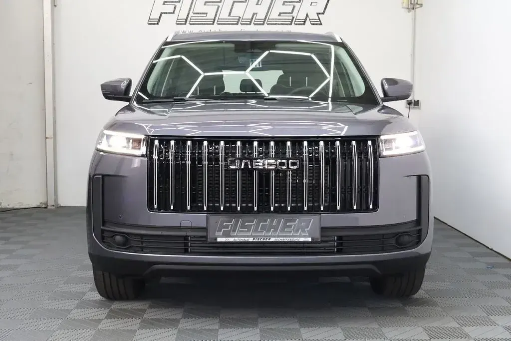 Neu Jaecoo 5 143 PS (105 kW) 2026 Grau SUV