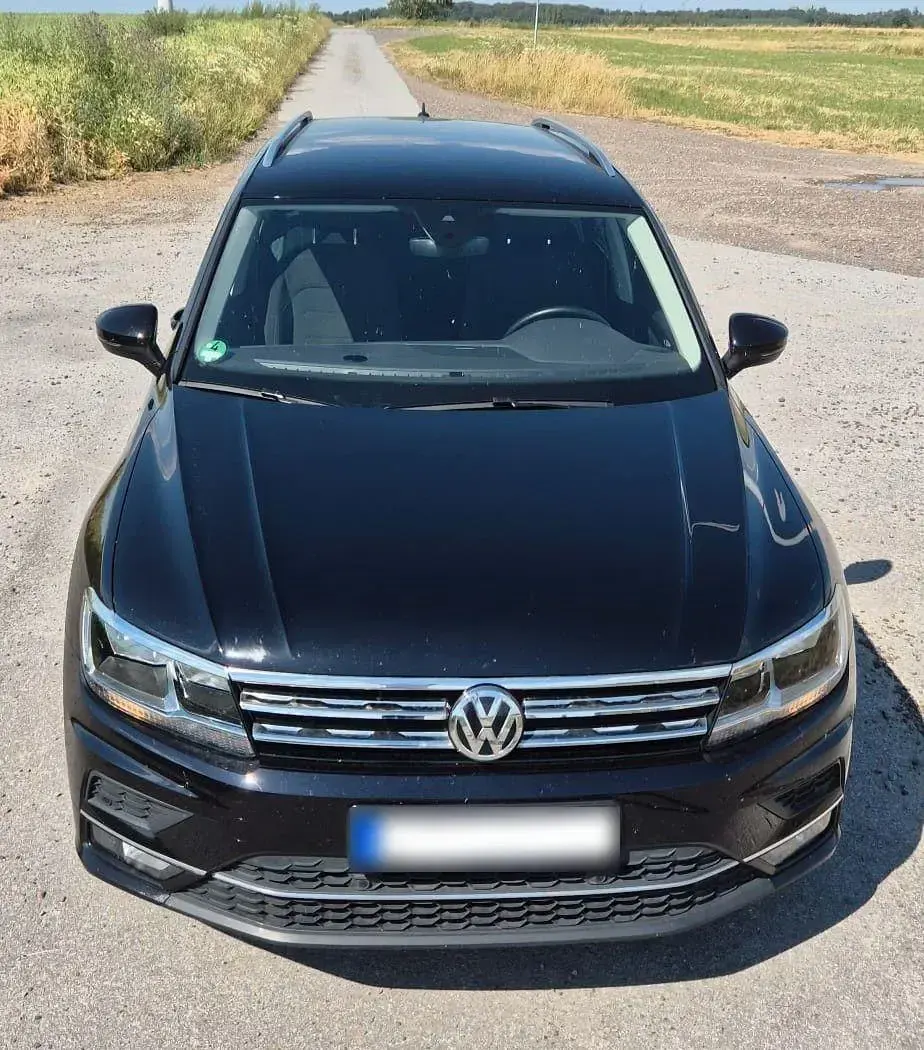 Gebraucht VW Tiguan Comfortline 131 PS (96 kW) 2019 Schwarz SUV