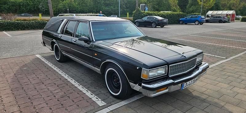 Second-hand Chevrolet Caprice 140 CP (102 kW) 1990 Negru Break