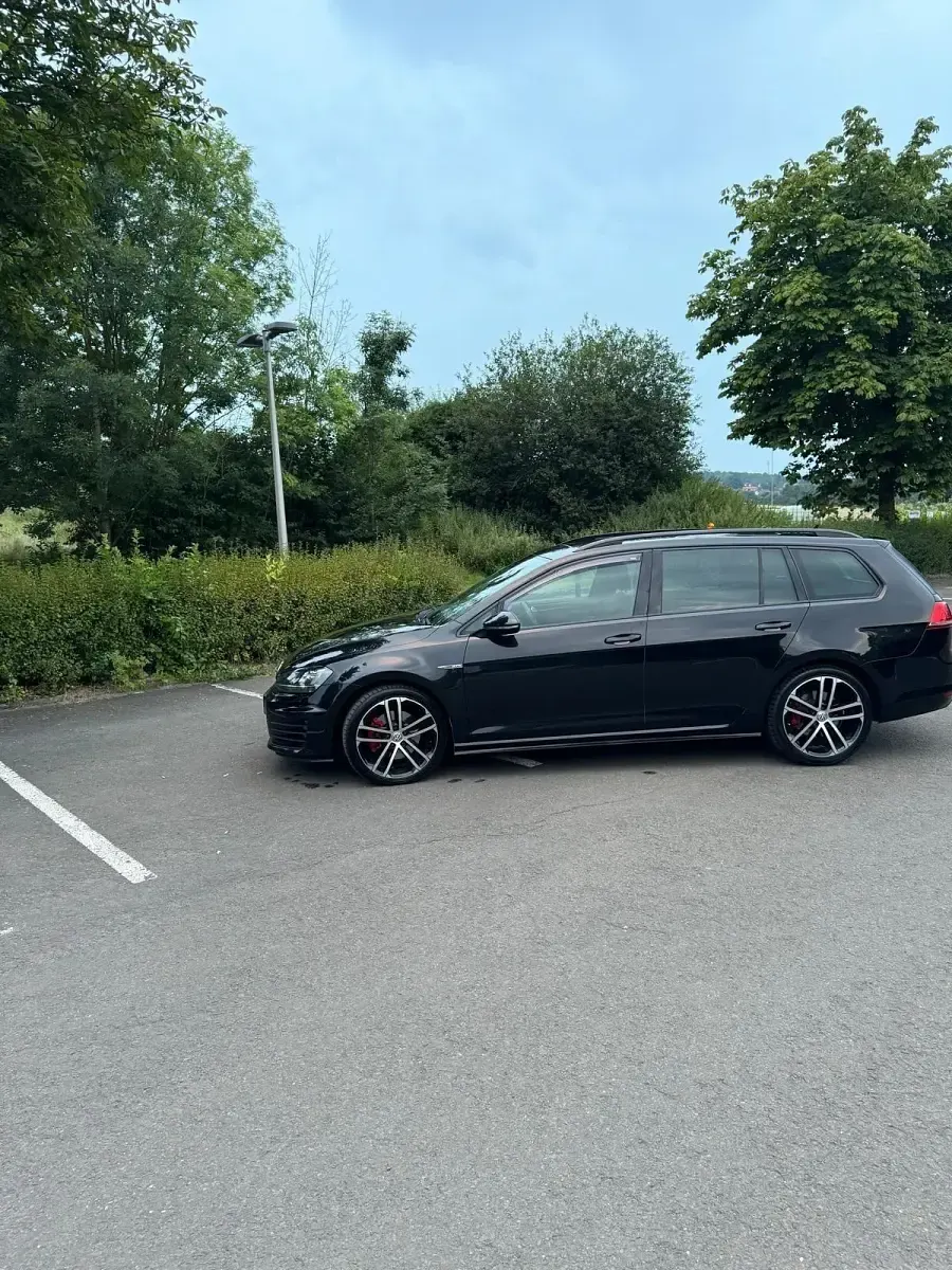 Używany VW Golf VII GTD 184 KM (135 kW) 2016 Czarny Kombi