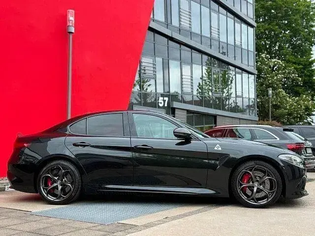 Gebraucht Alfa Romeo Giulia Quadrifoglio 510 PS (375 kW) 2017 Schwarz Limousine