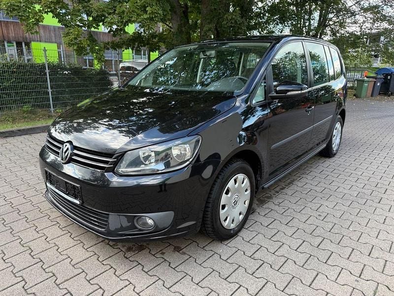 Schwarz Gebraucht 2011 VW Touran Van / Kleinbus | 4.499 € (Superpreis) - Bild 1/4