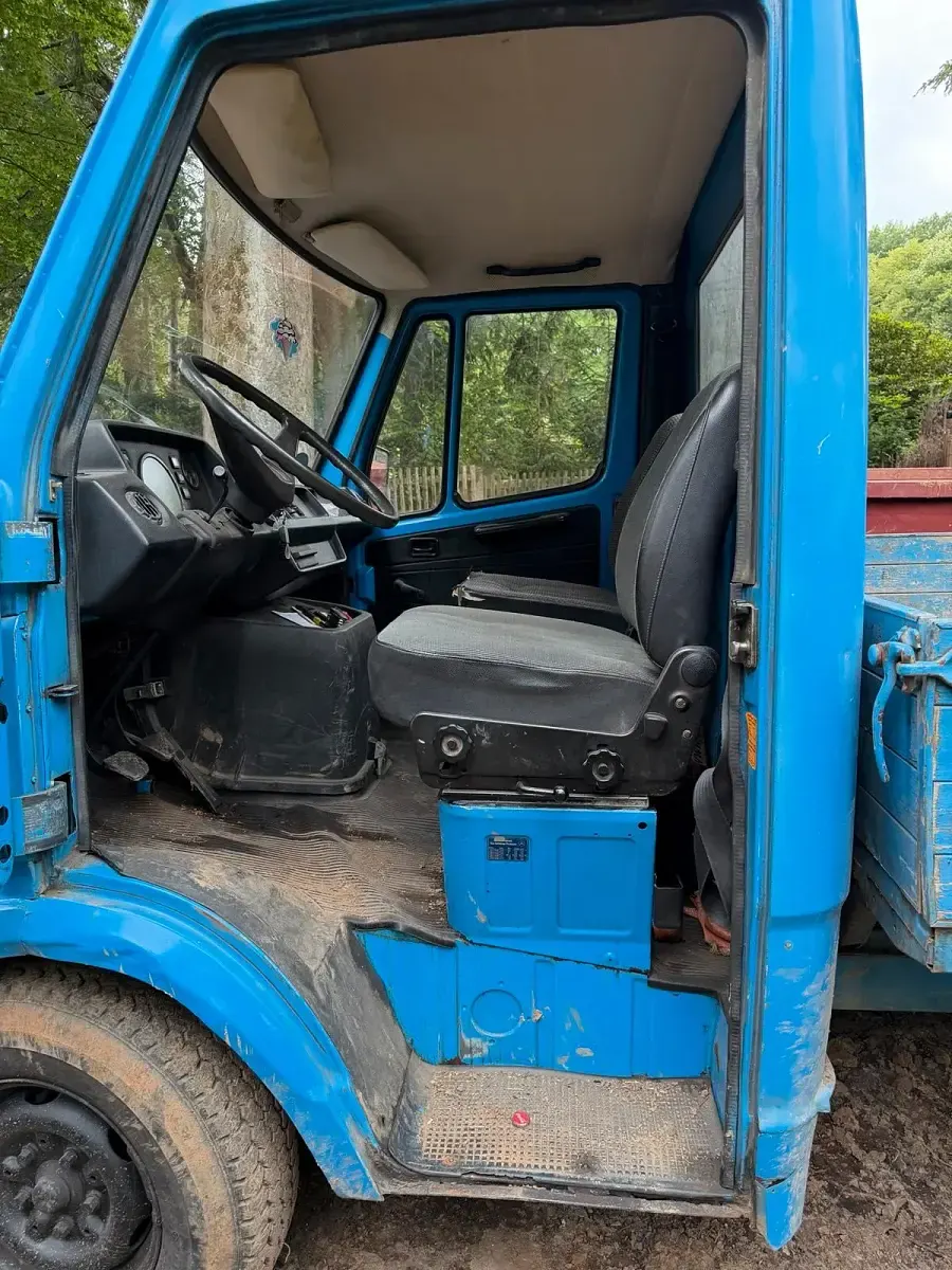 Gebraucht Mercedes 220 68 PS (50 kW) 1968 Blau Kombi