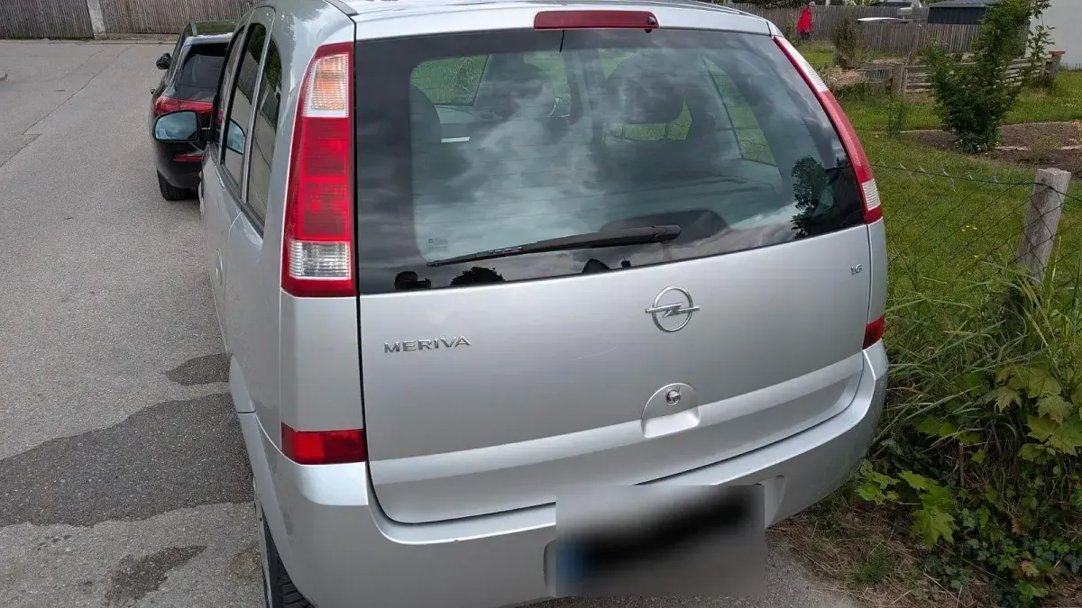 Gebraucht Opel Meriva 101 PS (74 kW) 2005 Silber Van / Kleinbus