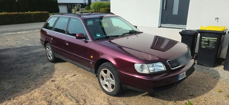 Rot Gebraucht 1996 Audi A6 Kombi | 2.999 € (Guter Preis) - Bild 1/4