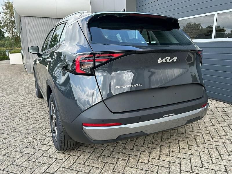 Neu Kia Sportage Vision 160 PS (117 kW) 2025 Lunarsilber metallic SUV