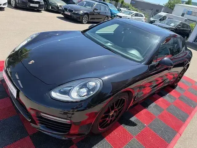 Gebraucht Porsche Panamera GTS Sport 441 PS (324 kW) 2015 Schwarz Kleinwagen