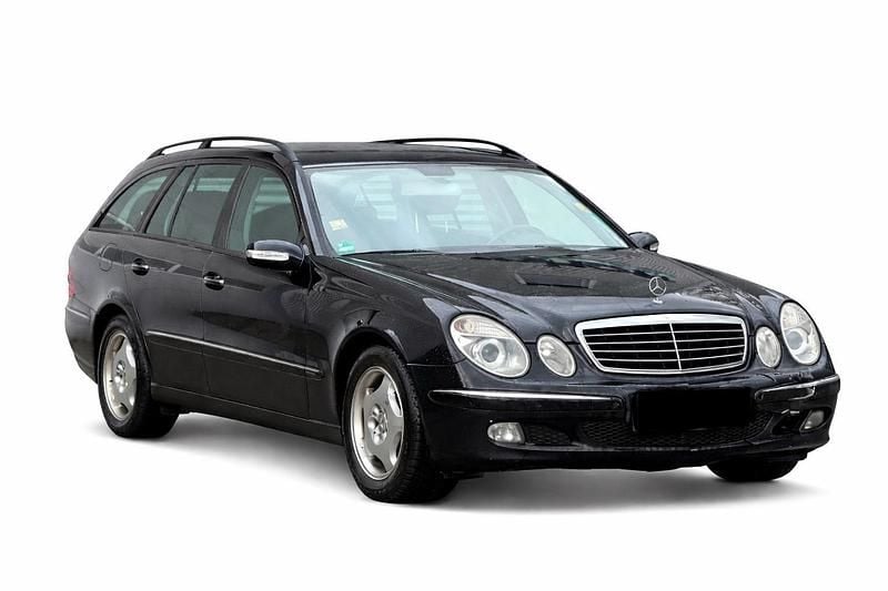 Gebraucht Mercedes E220 150 PS (110 kW) 2005 Schwarz Kombi