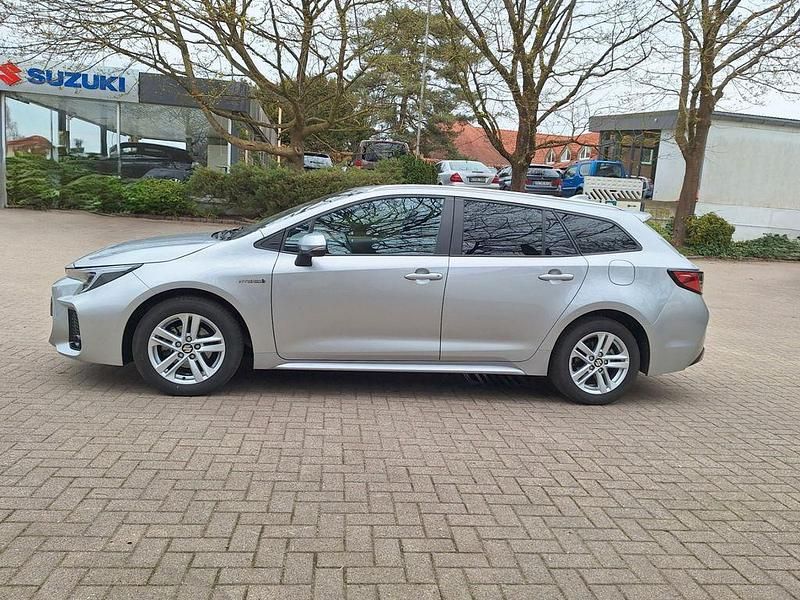 Gebraucht Suzuki Swace Comfort+ 98 PS (72 kW) 2023 Silber Kombi