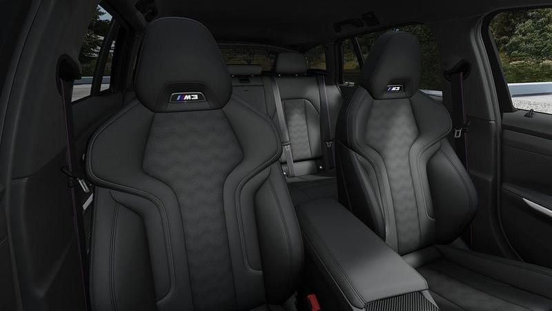 Neu BMW 114 Exclusive 530 PS (389 kW) 2026 Grau Kleinwagen