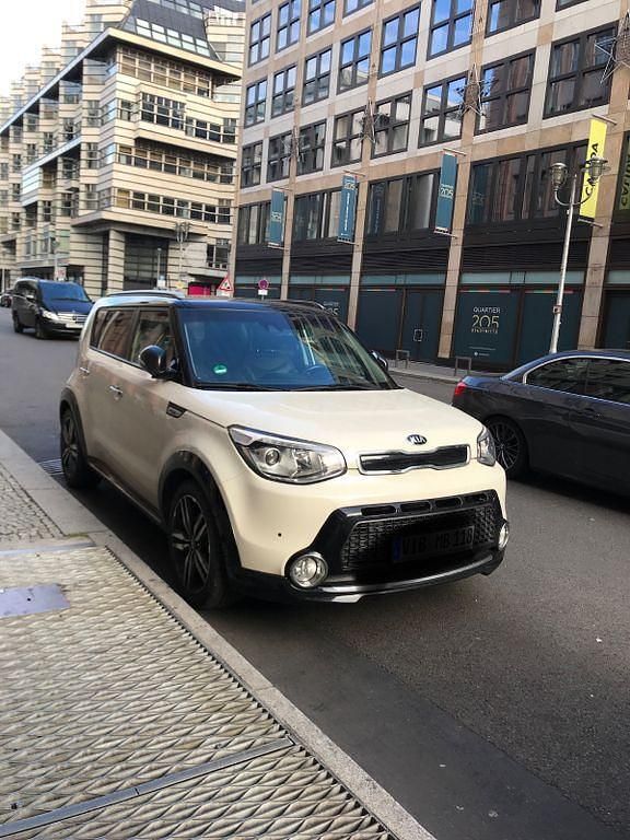 Weiß Gebraucht 2014 Kia Soul Spirit SUV | 8.400 € (Fairer Preis) - Bild 1/4