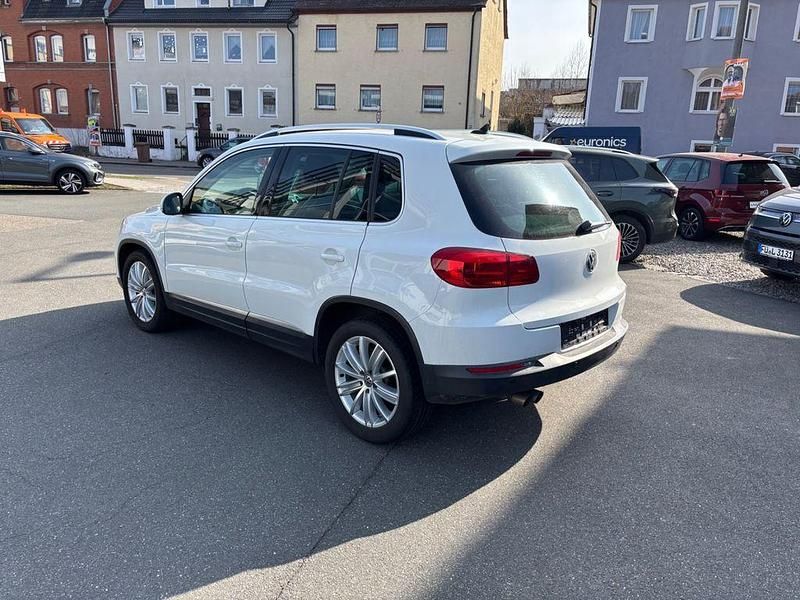 Gebraucht VW Tiguan Sportline 125 PS (91 kW) 2015 Weiß SUV