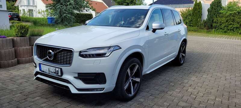 Weiß Gebraucht 2018 Volvo XC90 R-Design SUV | 41.999 € (Teuer) - Bild 1/4