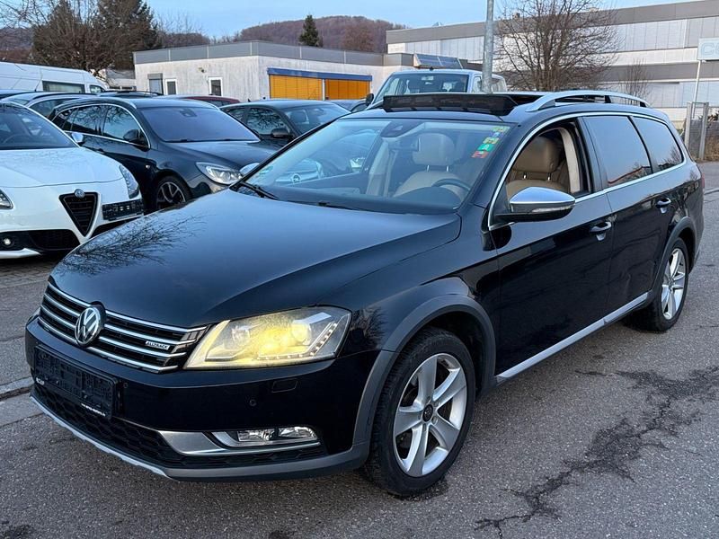 Schwarz Gebraucht 2013 VW Passat Kombi | 6.650 € (Superpreis) - Bild 1/4