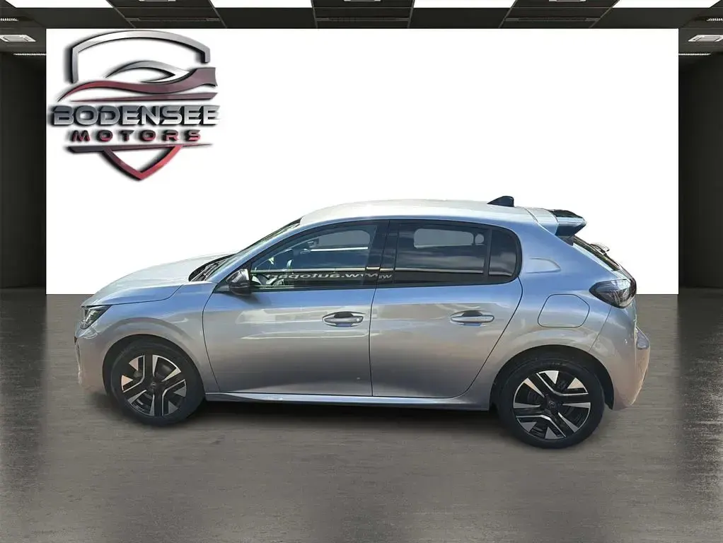 Gebraucht Peugeot 208 Allure+ 101 PS (74 kW) 2025 Grau Kleinwagen