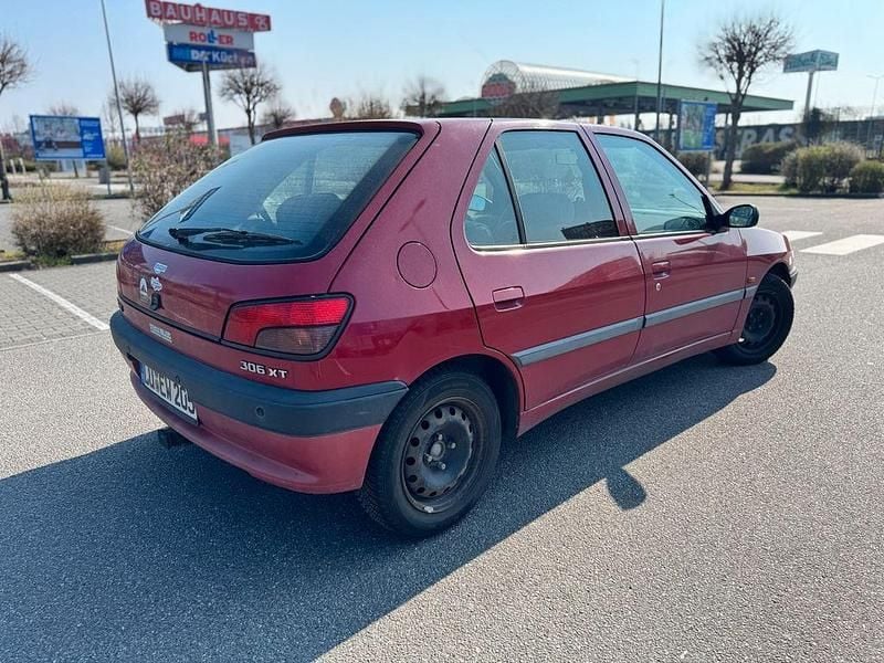Gebraucht Peugeot 306 101 PS (74 kW) 1995 Rot Limousine