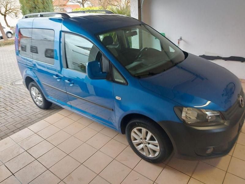 Gebraucht VW Caddy Trendline 105 PS (77 kW) 2012 Blau Van / Kleinbus