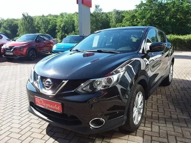 Gebraucht Nissan Qashqai Acenta 116 PS (85 kW) 2017 Black (m) SUV