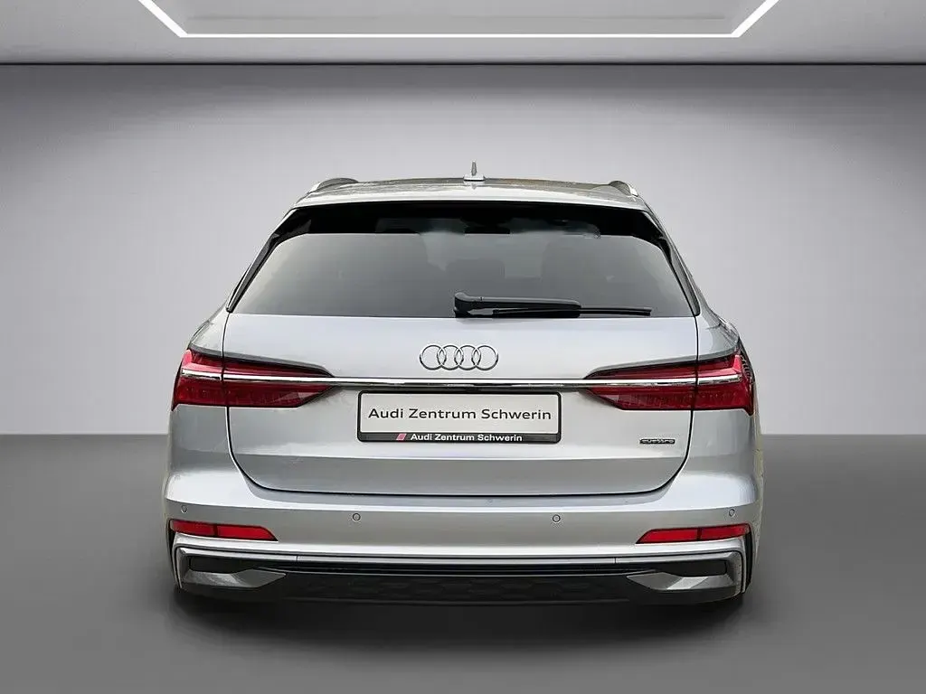 Gebraucht Audi A6 S-Line 299 PS (219 kW) 2024 Florettsilber Kombi
