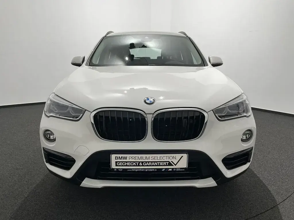 Gebraucht BMW X1 Sport Line 192 PS (141 kW) 2018 Weiß SUV