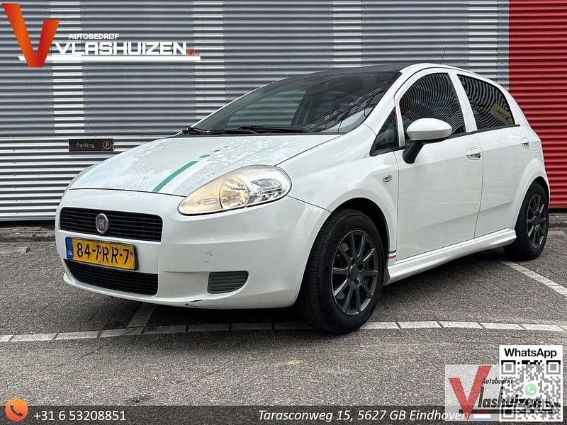 Weiß Gebraucht 2011 Fiat Grande Punto Kleinwagen | 1.950 € (Fairer Preis) - Bild 1/4