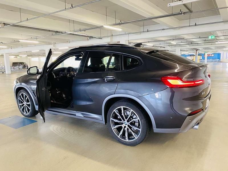 Gebraucht BMW X4 M Sport 190 PS (139 kW) 2019 Grau SUV