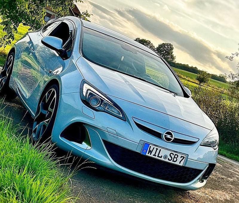 Gebraucht Opel Astra OPC 280 PS (205 kW) 2014 Weiß Coupé