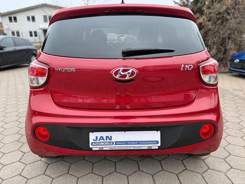 Gebraucht Hyundai i10 YES! 67 PS (49 kW) 2017 Rot Kleinwagen