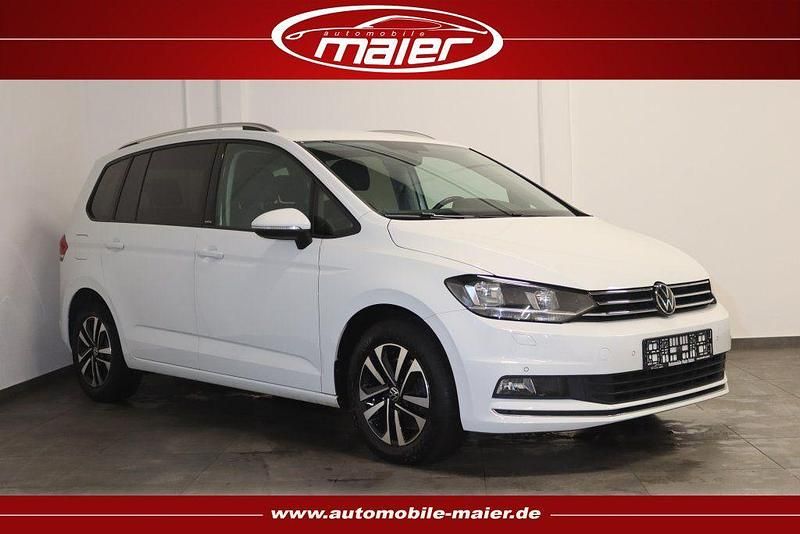 Weiß Gebraucht 2021 VW Touran Van / Kleinbus | 21.400 € (Guter Preis) - Bild 1/4