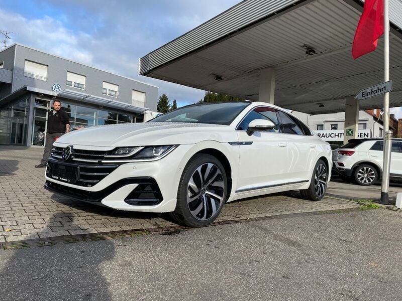 Oryxwhite perlmutteffekt Gebraucht 2022 VW Arteon R-line Limousine | 34.850 € - Bild 1/3