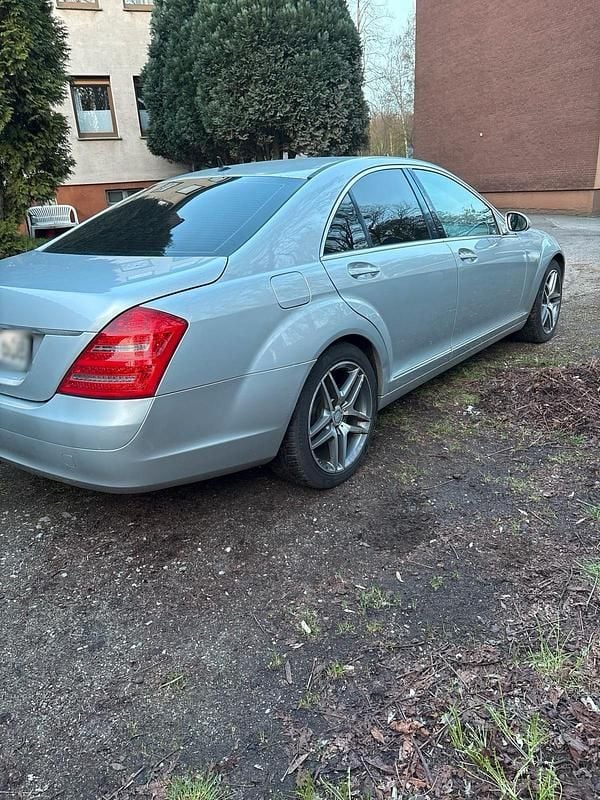 Gebraucht Mercedes S320 235 PS (172 kW) 2006 Silber Limousine