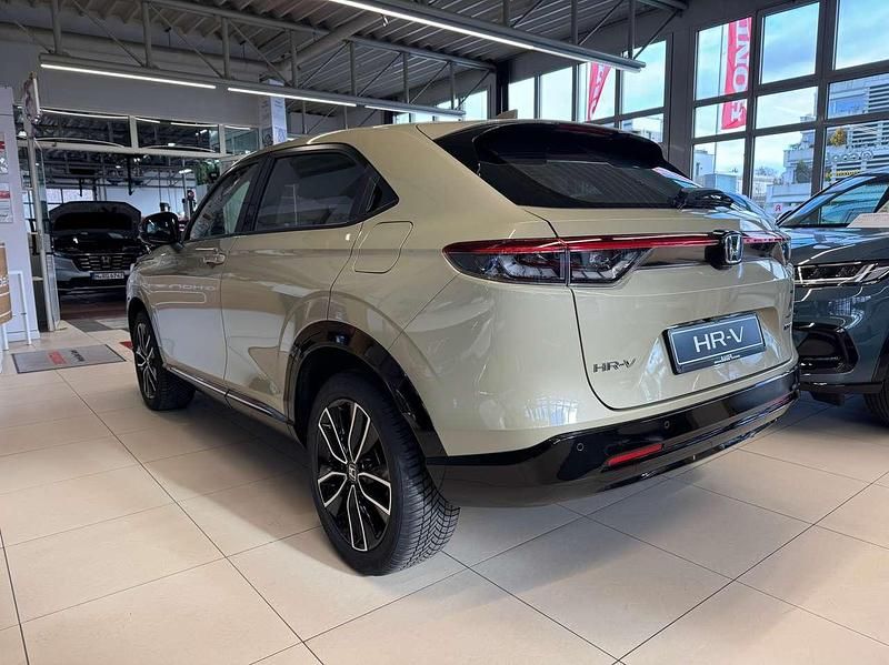 Gebraucht Honda HR-V Advance 131 PS (96 kW) 2023 Sand khaki pearl SUV
