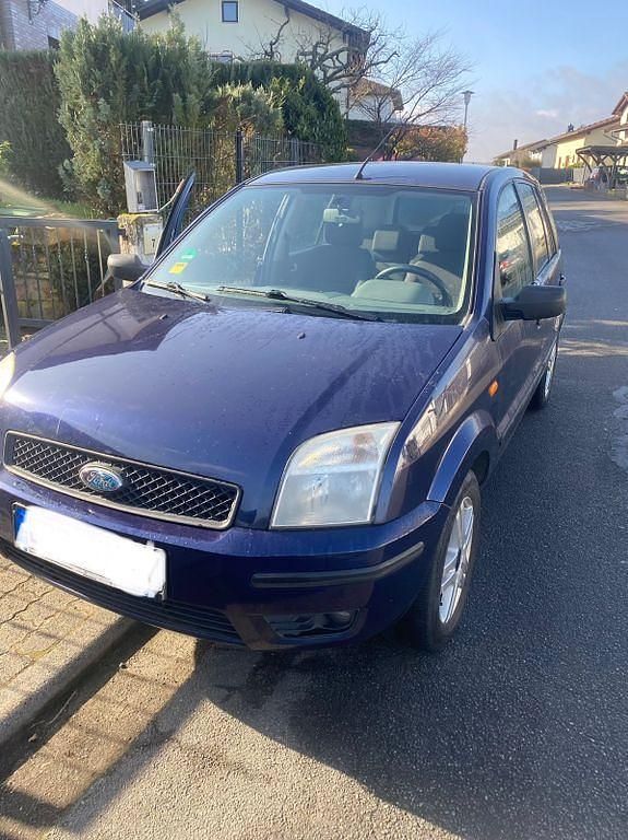 Gebraucht Ford Fusion Ambiente 80 PS (58 kW) 2002 Blau Kleinwagen