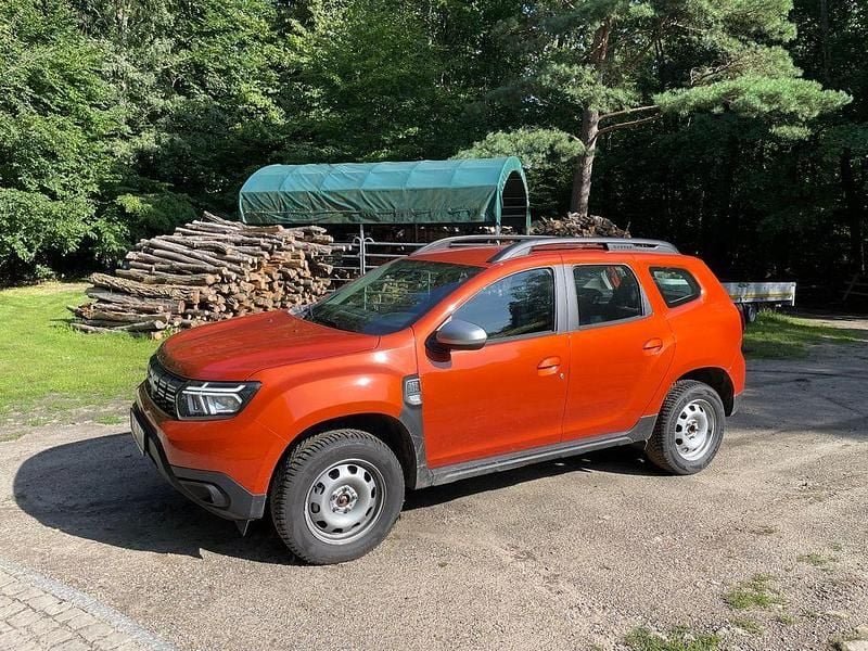 Orange Gebraucht 2023 Dacia Duster Expression SUV | 16.100 € (Guter Preis) - Bild 1/4