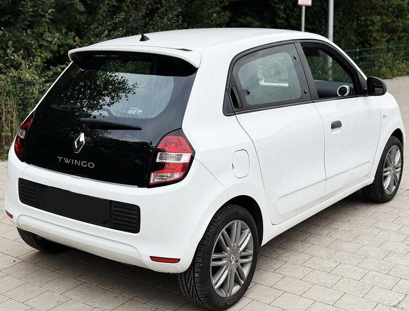 Gebraucht Renault Twingo Expression 71 PS (52 kW) 2015 Weiß Kleinwagen
