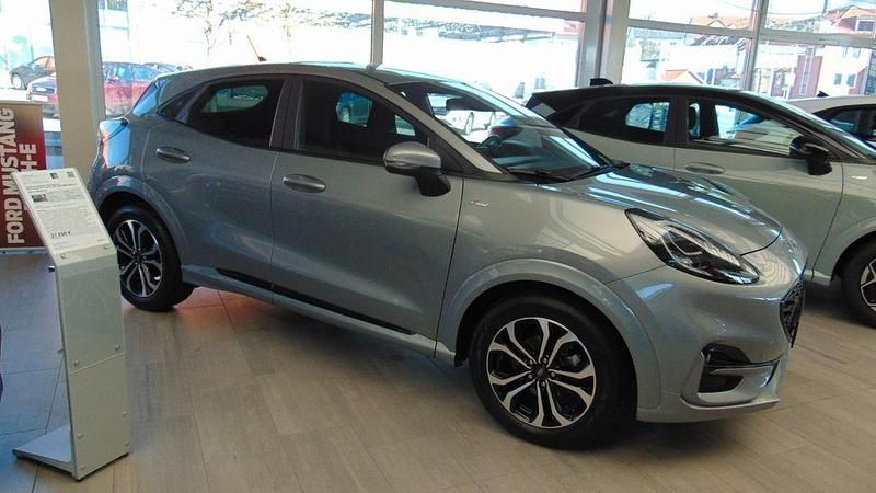 Gebraucht Ford Puma ST-Line 125 PS (91 kW) 2024 Silber SUV