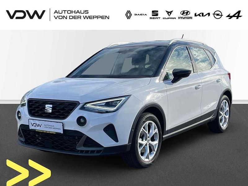 Weiß Gebraucht 2024 Seat Arona FR SUV | 23.490 € (Etwas zu teuer) - Bild 1/4