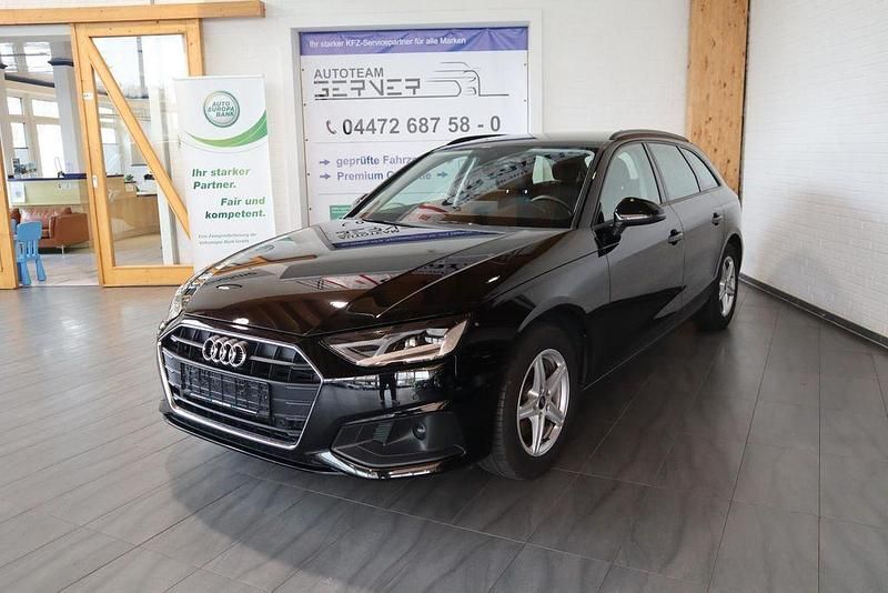 Schwarz Gebraucht 2023 Audi A4 Sport Kombi | 25.890 € (Guter Preis) - Bild 1/2