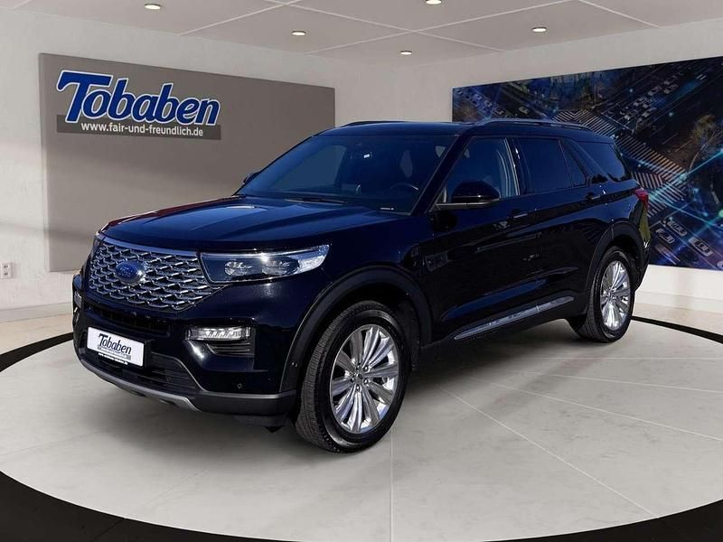 Obsidianschwarz metallic Gebraucht 2022 Ford Explorer Hybrid Platinum SUV | 45.101 € (Fairer Preis) - Bild 1/4