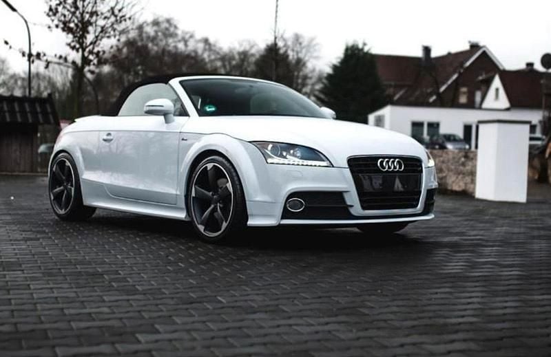 Weiß Gebraucht 2014 Audi TT Roadster S-Line Cabrio | 19.999 € (Etwas zu teuer) - Bild 1/4