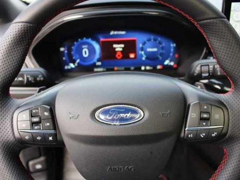 Gebraucht Ford Focus ST-Line X 155 PS (114 kW) 2023 Magneticgraumetallic Kombi