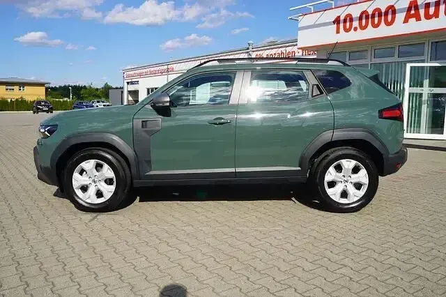 Neu Dacia Duster Expression 140 PS (102 kW) 2026 Grün SUV
