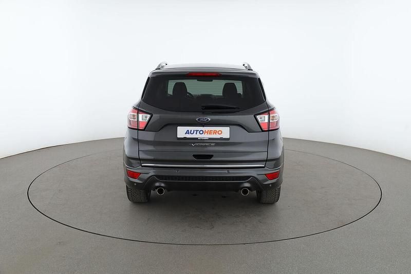 Używany Ford Kuga Vignale 180 KM (132 kW) 2020 Szary SUV